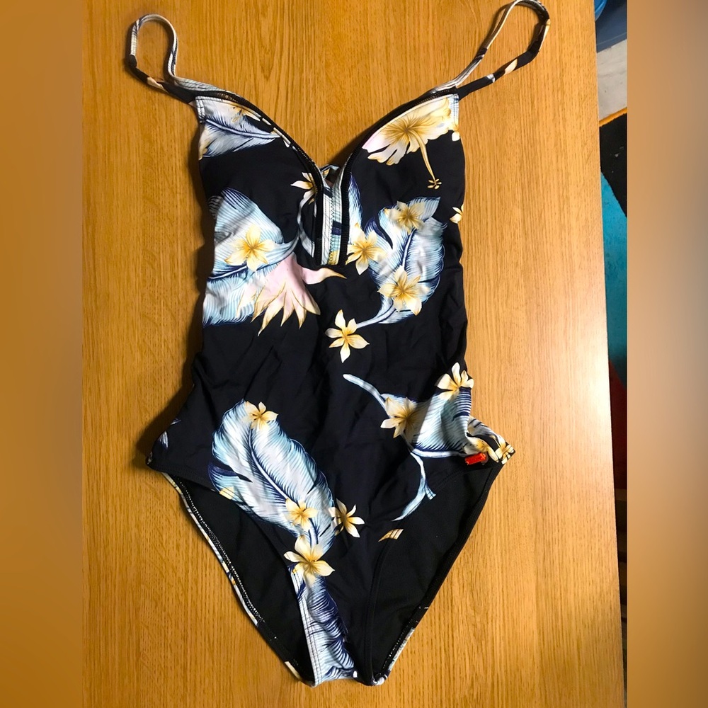 Roxy one piece swimsuit